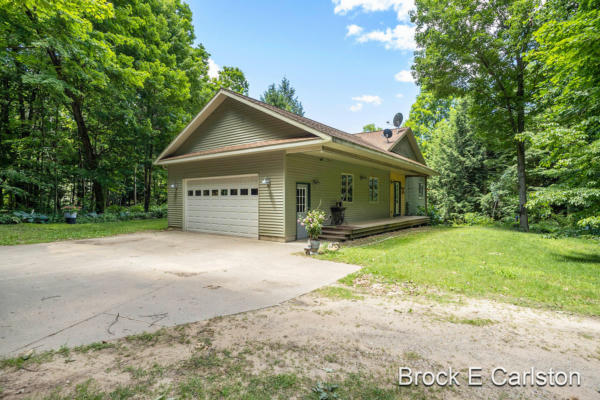 8847 OLD CAMPGROUND RD, HOLTON, MI 49425 - Image 1