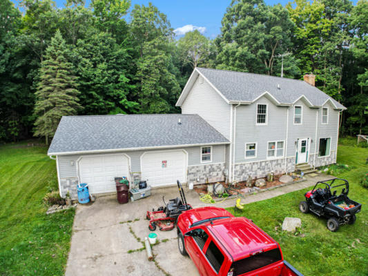 2498 E CENTERLINE RD, SAINT JOHNS, MI 48879 - Image 1