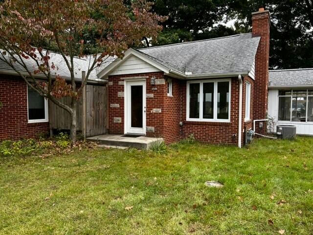 7544 OLD CHANNEL TRL, MONTAGUE, MI 49437, photo 1 of 36
