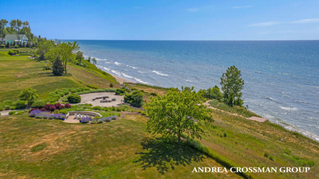 692 WATERS EDGE # 16, SOUTH HAVEN, MI 49090, photo 5 of 26
