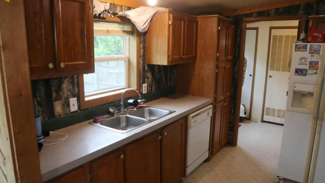 10531 WOLFE ST, MARCELLUS, MI 49067, photo 4 of 18