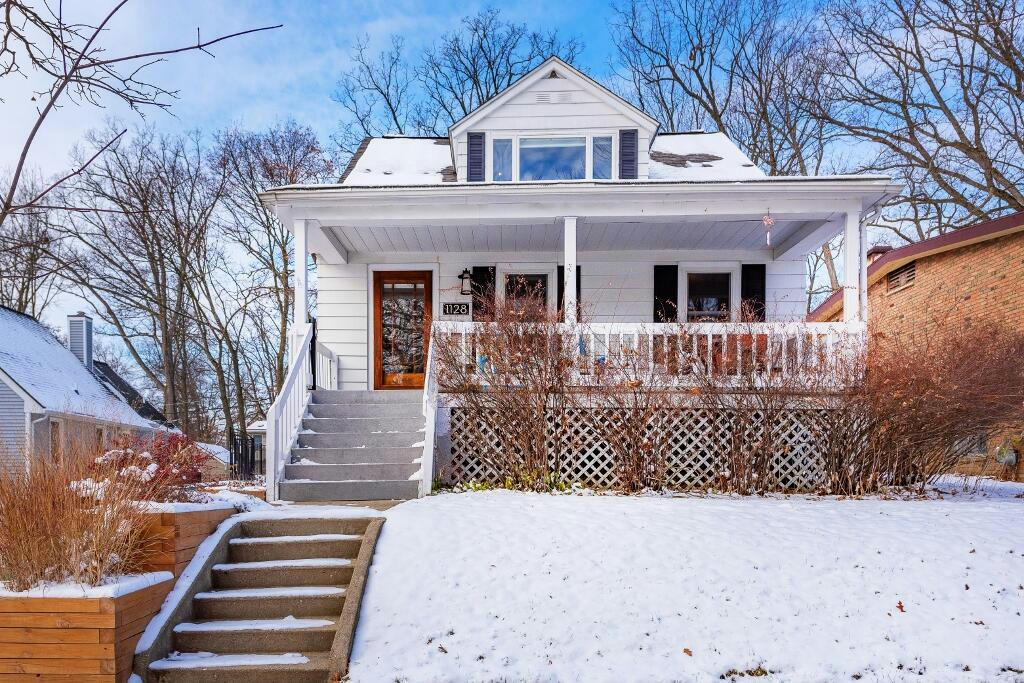 1128 S 7TH ST Ann Arbor MI 48103 Single Family Residence For