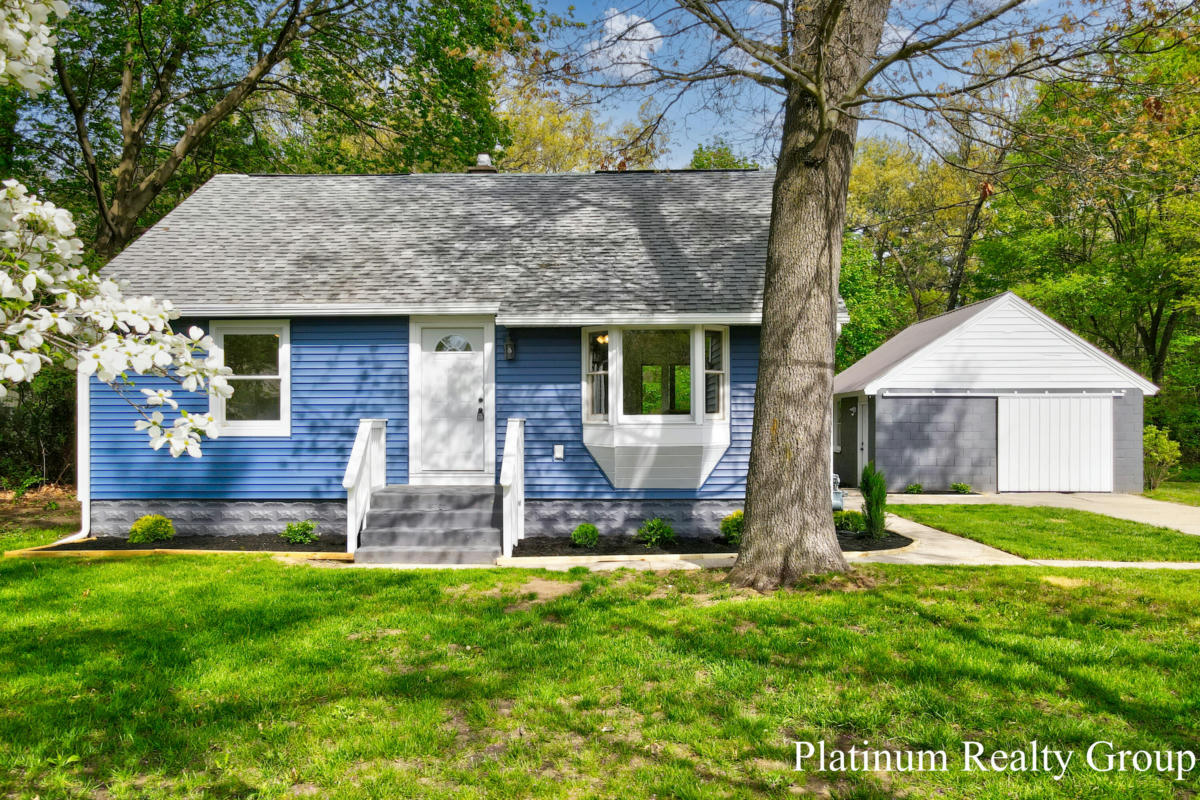 2383 HOLTON RD, MUSKEGON, MI 49445, photo 1 of 47