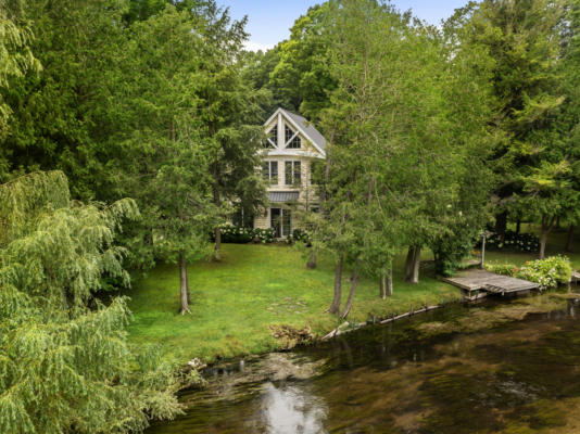 1265 RIVER RD, BEULAH, MI 49617 - Image 1